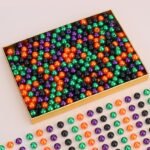 Halloween Beads Kit: 500PCS 8MM Black Purple Orange Green Faux Pearl Charms - Image 3