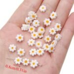 60PCS White Daisy Glass Flower Beads Handmade Crystal Spacer Beads for Jewelry Making Bracelets - Image 4